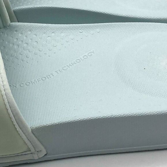 NWT FitFlop Iqushion Light Grey/Yellow Women’s Sandals SZ 9 - Picture 9 of 11